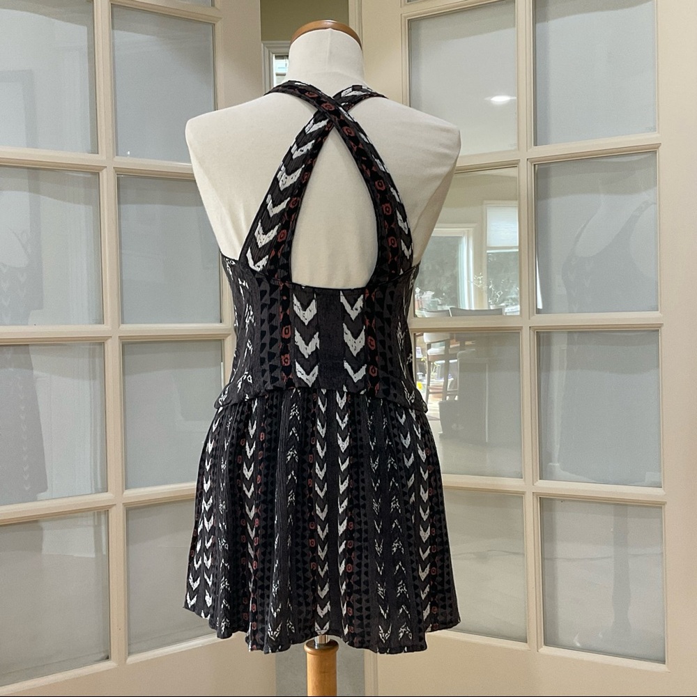 Aritzia Wilfred Knit Sleeveless Mini Dress Aztec Print Size S - Picture 6 of 12